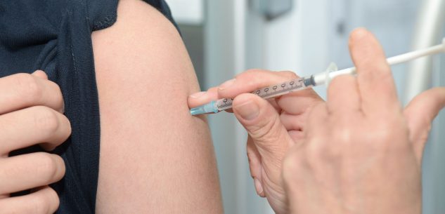 La Guida - Nuovo numero per spostare o disdire le vaccinazioni anti Covid