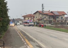 La Guida - Auto fuori strada all’ingresso di Cervasca