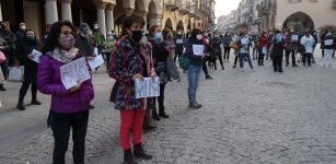 La Guida - Genitori e insegnanti: “Scuola servizio essenziale, no alla dad”