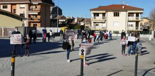 La Guida - Manifestazione a Roccavione per il ritorno a scuola