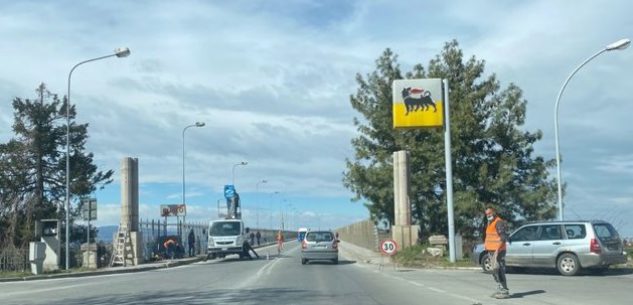 La Guida - Senso unico alternato all’imbocco del viadotto Soleri