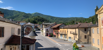 La Guida - Senso unico alternato con semaforo sulla provinciale a Lurisia