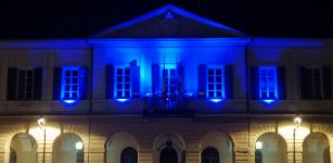 La Guida - Peveragno illumina di blu il palazzo del municipio