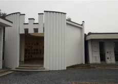 La Guida - Vandali in azione nel cimitero del capoluogo di Verzuolo