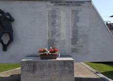 La Guida - Beinette, fiori freschi per mantenere viva la memoria