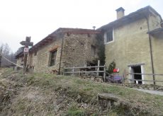 La Guida - Rocca Barbena dal colle San Bernardo e da Roccabruna alla borgata San Giovanni