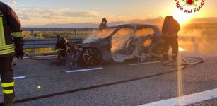 La Guida - Auto a fuoco completamente distrutta sulla Torino-Savona