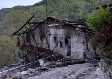 La Guida - Gli effetti devastanti dell’incendio nel vallone di Gilba a Brossasco