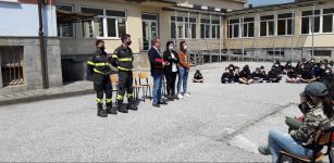 La Guida - Busca, amministratori e Vigili del Fuoco incontrano gli studenti