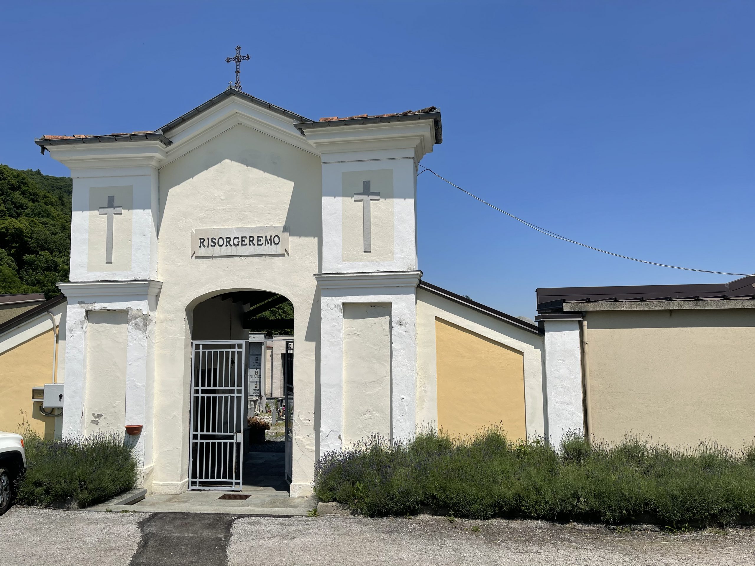 Cimitero di Monterosso Grana