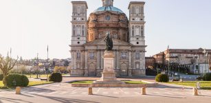 10 milioni per sostenere i teatri e altrettanti per le attività vicino ai santuari La Guida - 10 milioni per sostenere i teatri e altrettanti per le attività vicino ai santuari