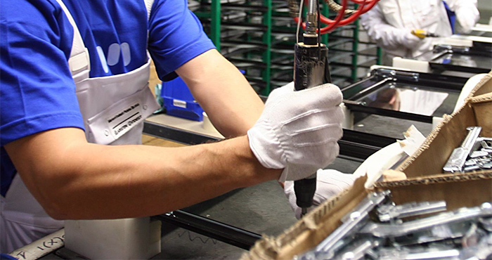 lavoro-occupazione-fabbrica