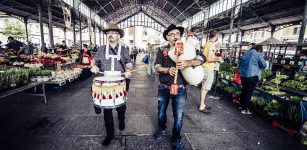 La Grande Orchestra Occitana invade i mercati del Cuneese La Guida - La Grande Orchestra Occitana invade i mercati del Cuneese