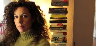 La Guida - Passeggiata letteraria con Silvia Avallone e “Un’amicizia”