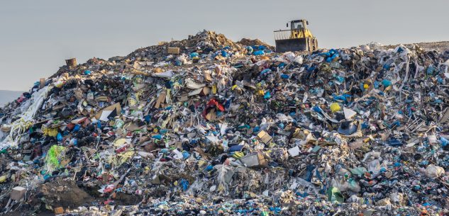 La Guida - Smaltimento rifiuti: l’UE aspetta