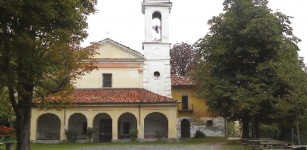 Le incisioni ruprestri sui massi della collina di Verzuolo La Guida - Le incisioni ruprestri sui massi della collina di Verzuolo