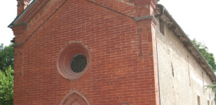 Santuario e castello nobilitano la piccola Morozzo La Guida - Santuario e castello nobilitano la piccola Morozzo
