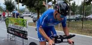 La Guida - Damiano Lenzi vince l’11° Giro Provincia Granda