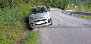 La Guida - Ammacca l’auto e la abbandona sulla statale di Limone