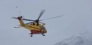 La Guida - Ragazza in codice rosso dopo una caduta sulle piste di Prato Nevoso