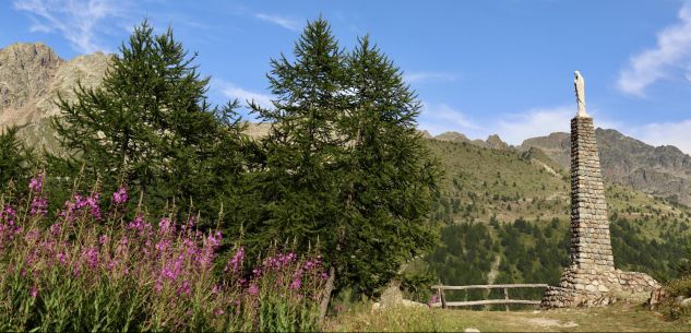 La Guida - Rosario internazionale con i giovani volontari da Sant’Anna di Vinadio