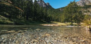 La Guida - Bus navetta da Frere al Campo Base e da Saretto alle sorgenti del Maira