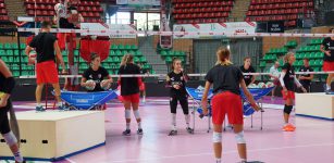 La Guida - Si allenano le ragazze del volley di A1 (video)