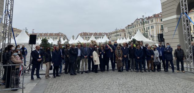 La Guida - Inaugurata la Fiera del Marrone, Cuneo capitale del gusto