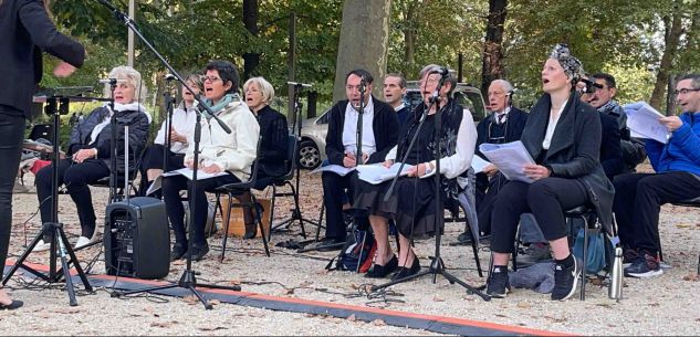 La Guida - Concerto del coro degli afasici a Torino