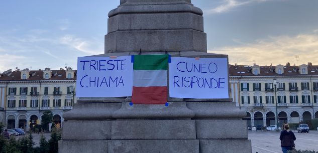 La Guida - Solidarietà a Trieste, manifestazion no green pass a Cuneo