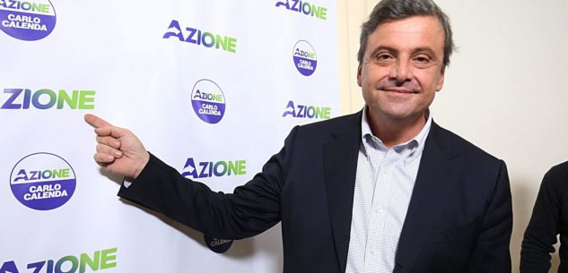 La Guida - Carlo Calenda a Cuneo per il manifesto politico di Azione