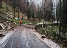 La Guida - Strada per il Pian delle Gorre chiusa a causa di una caduta massi