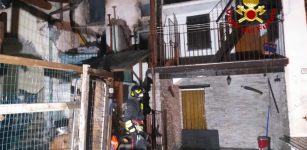Incendio al tetto di un’abitazione ad Entracque La Guida - Incendio al tetto di un’abitazione ad Entracque