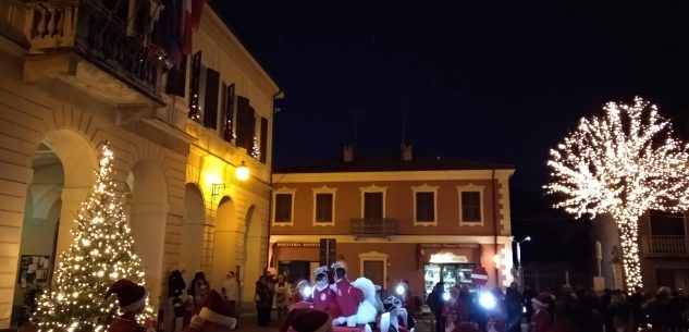 La Guida - Peveragno, festa di Natale in piazza oggi, 5 dicembre