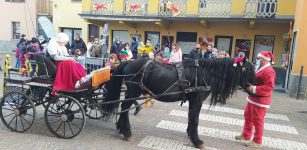 Cervasca ha avuto i suoi mercatini di Natale (video) La Guida - Cervasca ha avuto i suoi mercatini di Natale (video)