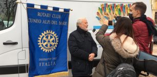 Il Rotary Club Alpi del Mare dona un furgone alla San Vincenzo La Guida - Il Rotary Club Alpi del Mare dona un furgone alla San Vincenzo
