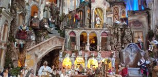Un tour alla scoperta dei presepi allestiti in città La Guida - Un tour alla scoperta dei presepi allestiti in città