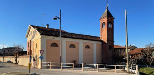 La Guida - Trinità, ritinteggiata gratis la chiesetta imbrattata da vandali