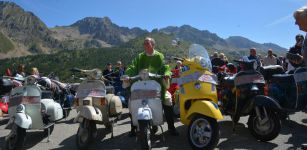 Aperto il tesseramento al club “La Vespa nel cuore” La Guida - Aperto il tesseramento al club “La Vespa nel cuore”