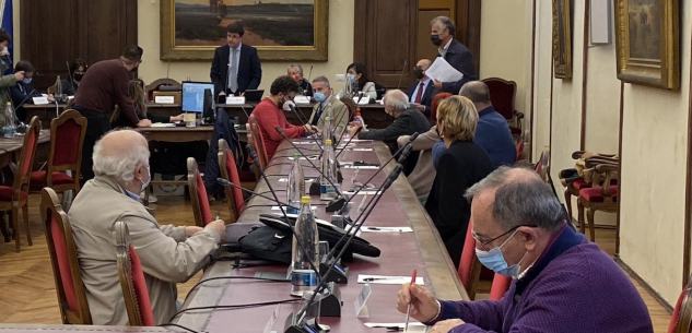 La Guida - Sala del commiato a Cuneo: “La città si aspetta una risposta”