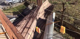 La Guida - Il forte vento fa danni: tetti scoperchiati, pali divelti, alberi pericolanti e un aiuto al fuoco