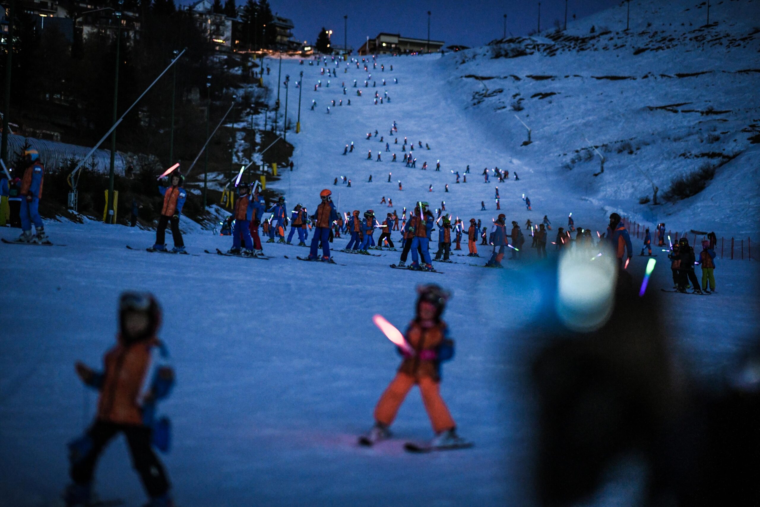 600 bambini sulle piste di Prato Nevoso per la pace