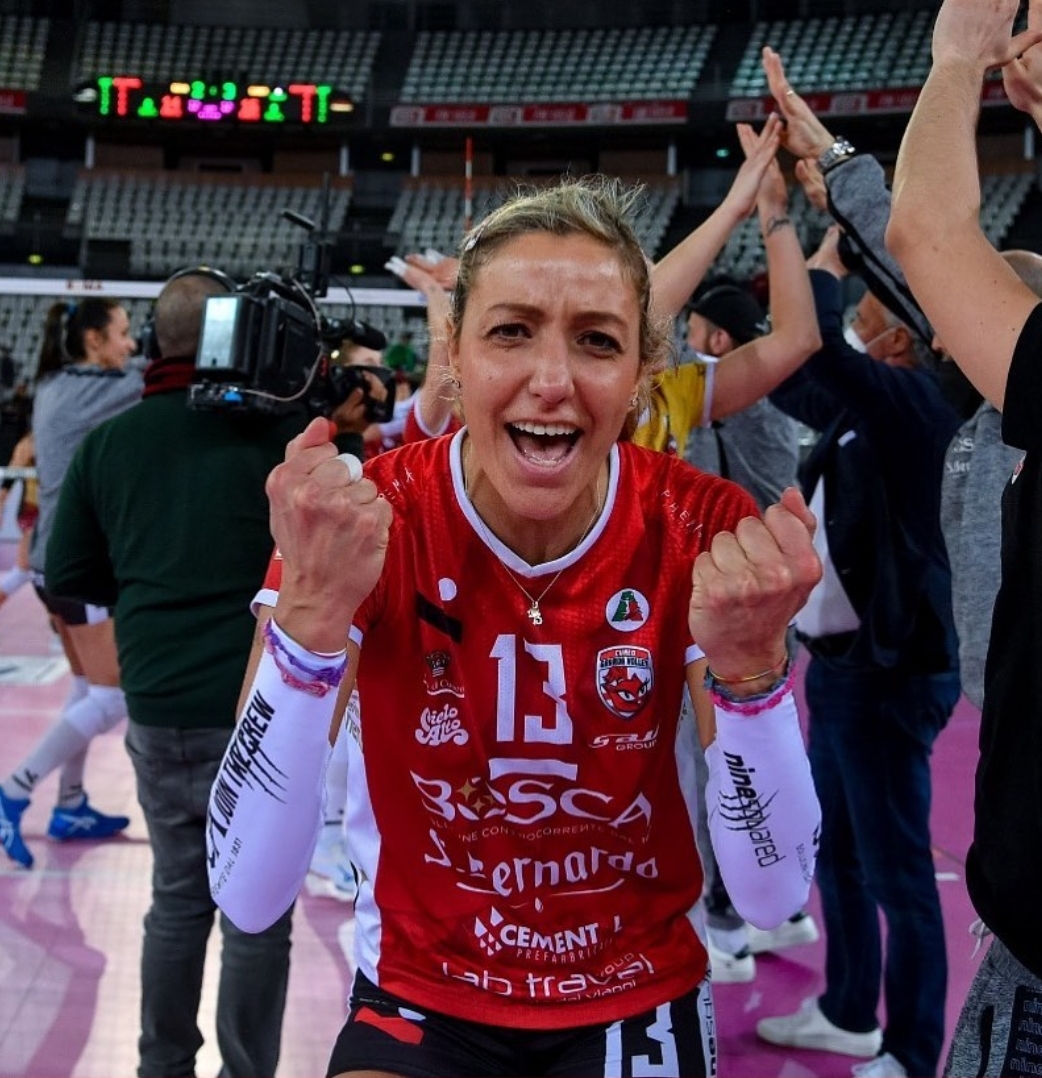 Noemi Signorile raggiunge 179 set giocati con Cuneo