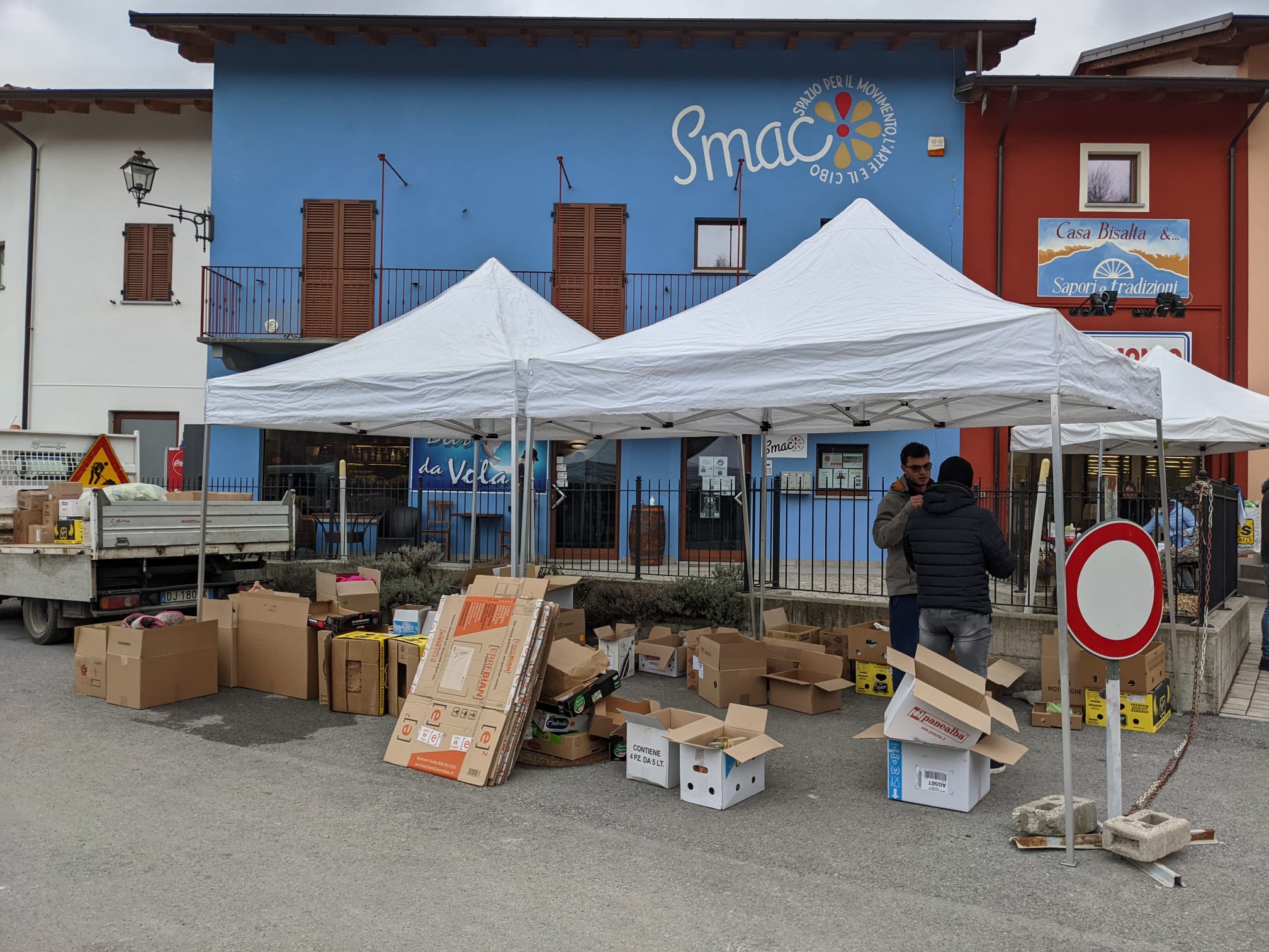 Peveragno, 9000 confezioni di cibo e materiale per l’Ucraina