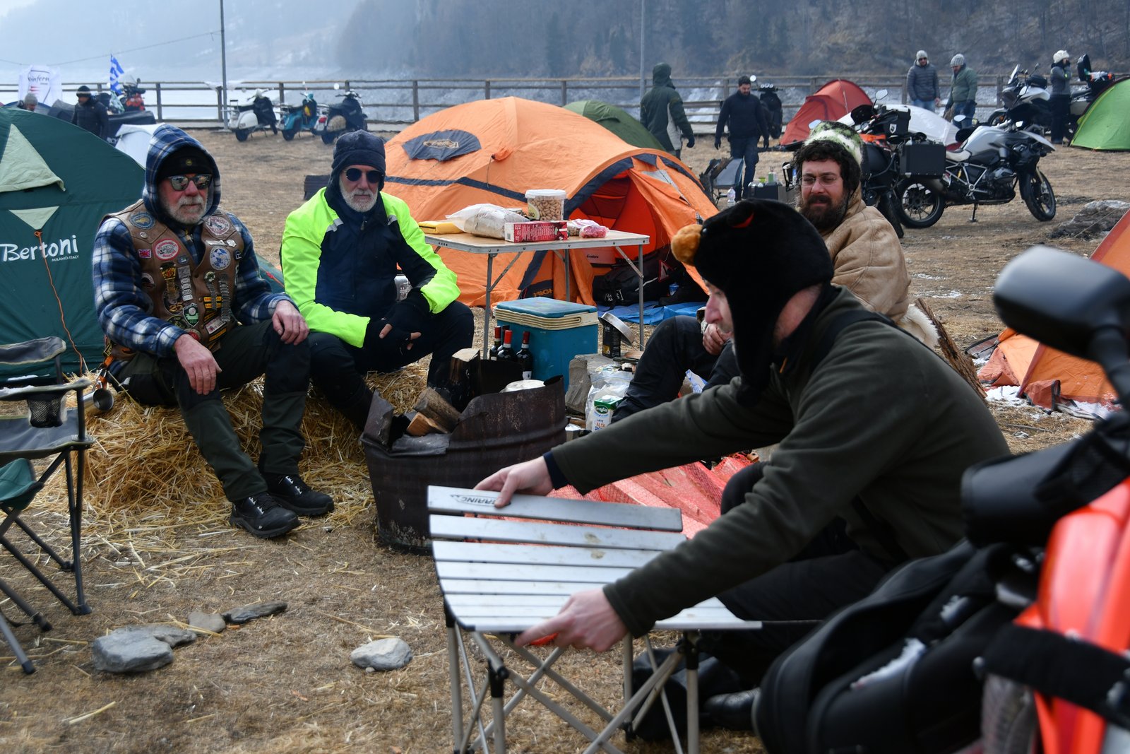 Agnellotreffen, centinaia di motociclisti nel freddo di Pontechianale