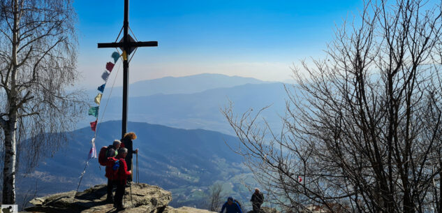 La Guida - Le tre croci del Mombracco e la Punta dell’Alp