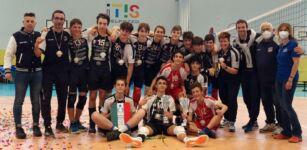 La Guida - Giovanili Cuneo Volley: la Rossa U15 è campione territoriale, 5° posto per la Bianca