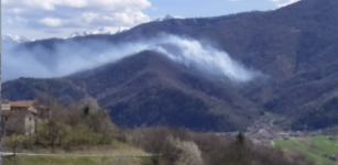 La Guida - Un incendio in zona Tetto Chiappello a Caraglio