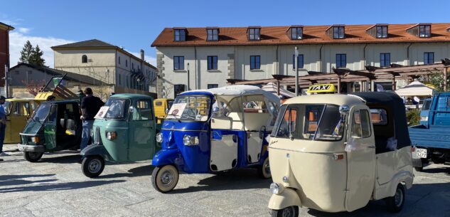 La Guida - Raduno di Api Piaggio al Foro Boario, fino a domenica