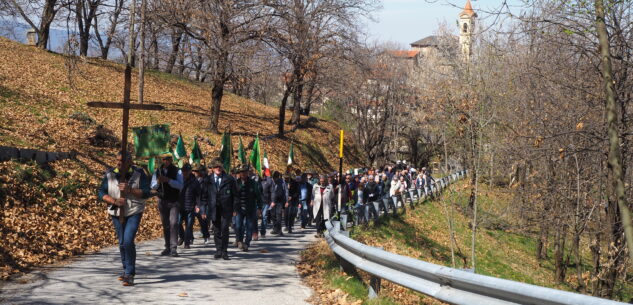 La Guida - Madonna degli Alpini, la Via Crucis della domenica delle Palme